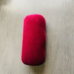 FLASH SALE !!! Brand new luxury GUCCI case.